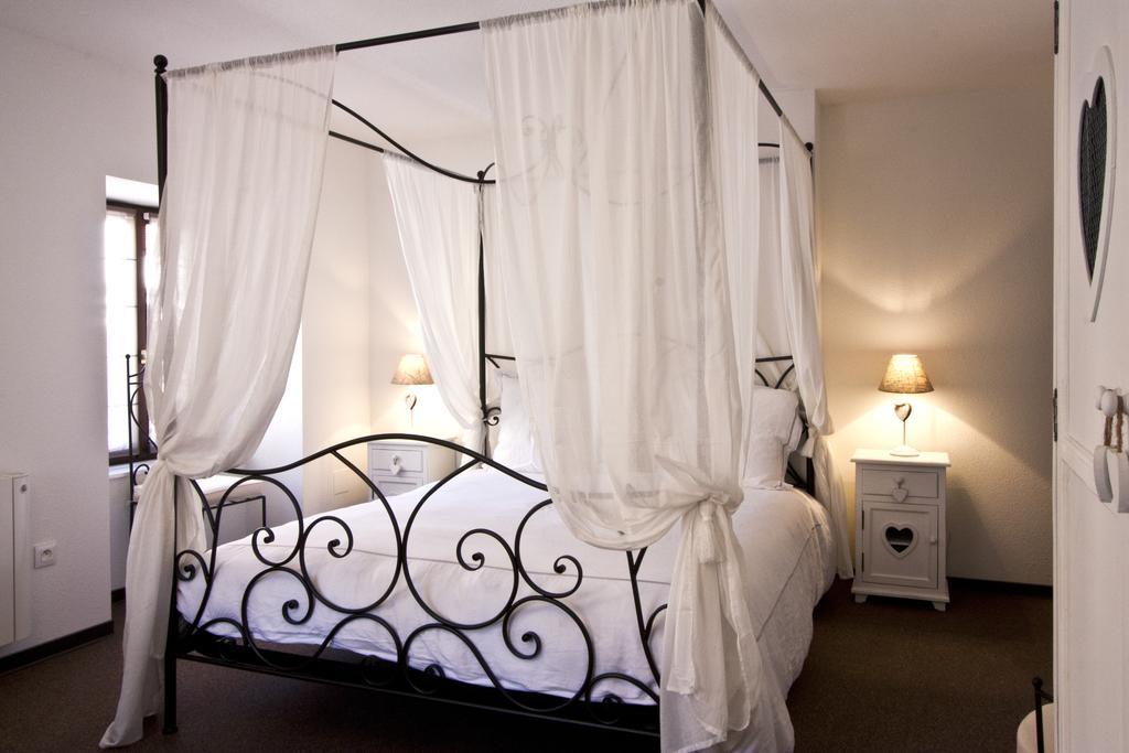 Chambre Le Hupsa Pfannala Saint-Hippolyte  Ruang foto